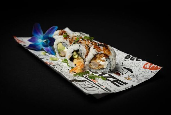 🍤 Shrimp Tempura Roll